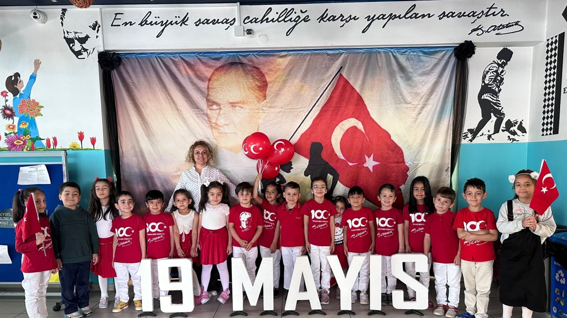  Anasınıfımızda 19 Mayıs Atatürk'ü Anma, Gençlik ve Spor Bayramı Etlinliğimiz